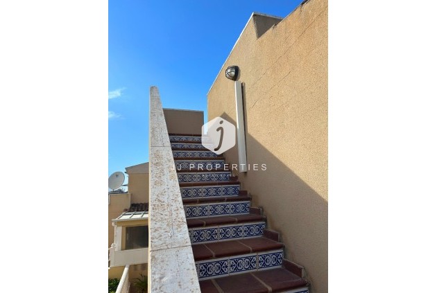 Segunda mano - Bungalow -
San Miguel de Salinas - Inland