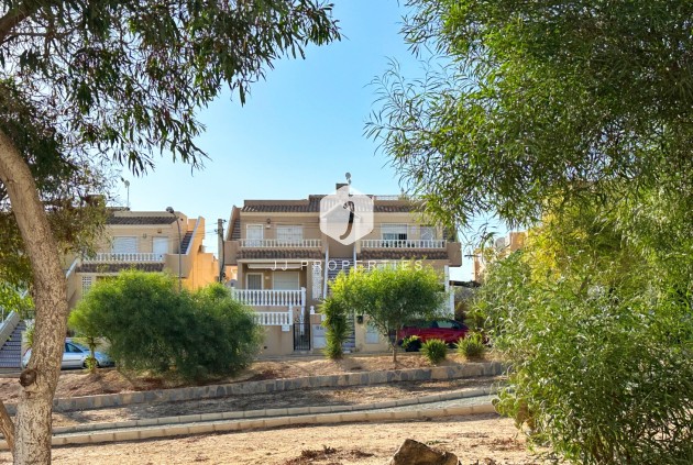 Segunda mano - Bungalow -
San Miguel de Salinas - Inland