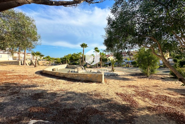 Segunda mano - Bungalow -
San Miguel de Salinas - Inland