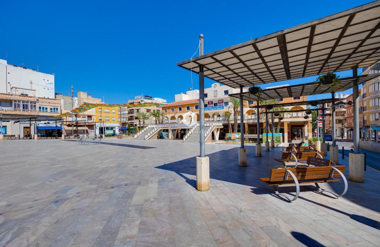 Segunda mano - Apartamento / piso -
Guardamar del Segura - Pueblo