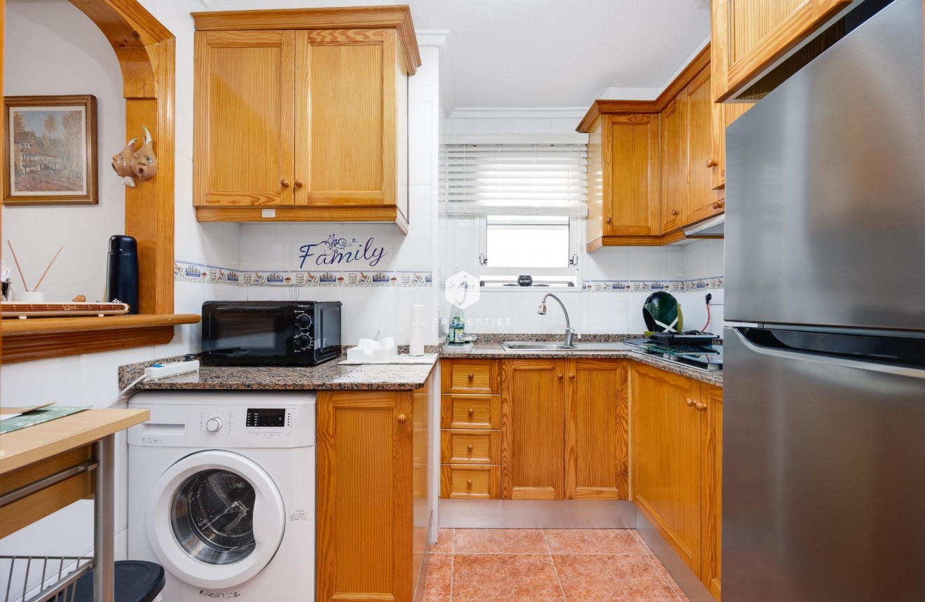 Segunda mano - Apartamento / piso -
Guardamar del Segura - Pueblo