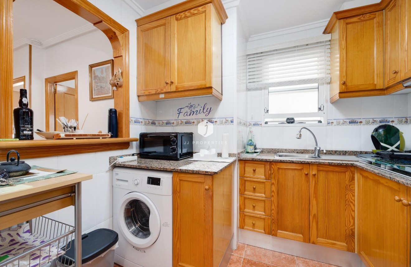 Segunda mano - Apartamento / piso -
Guardamar del Segura - Pueblo