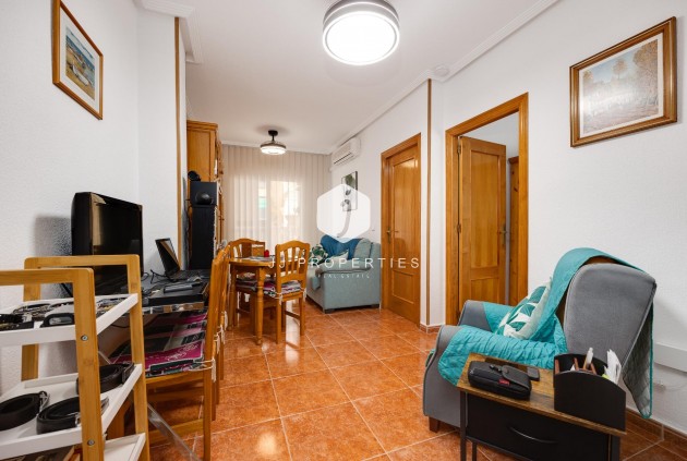 Segunda mano - Apartamento / piso -
Guardamar del Segura - Pueblo