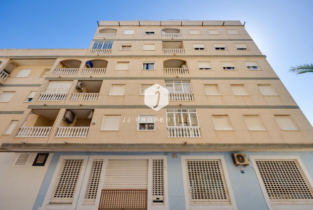 Segunda mano - Apartamento / piso -
Guardamar del Segura - Pueblo