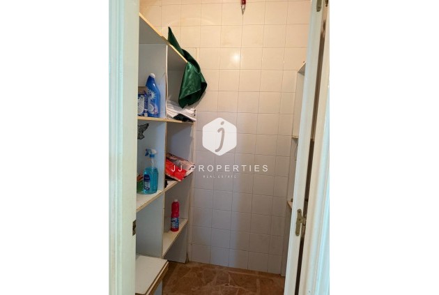 Z drugiej ręki - Mieszkanie w bloku -
Torrevieja