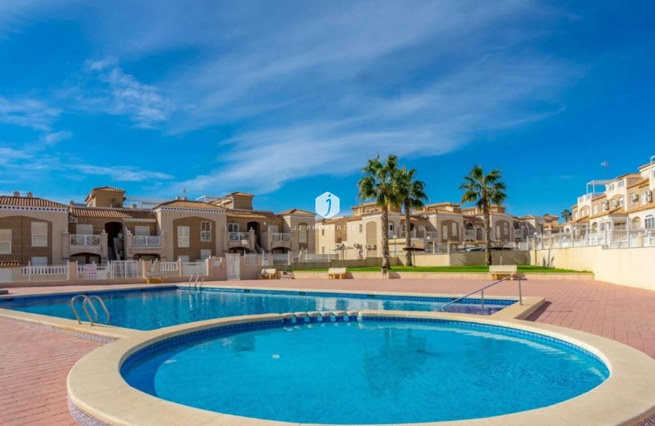 Segunda mano - Chalet -
Torrevieja - Costa Blanca