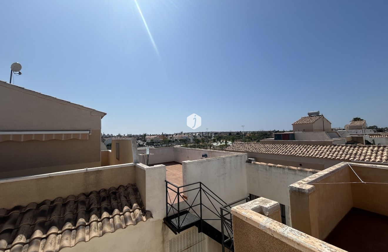 Segunda mano - Chalet -
Torrevieja - Costa Blanca