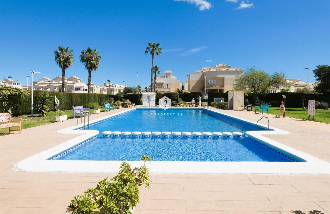 Segunda mano - Chalet -
Torrevieja - Costa Blanca