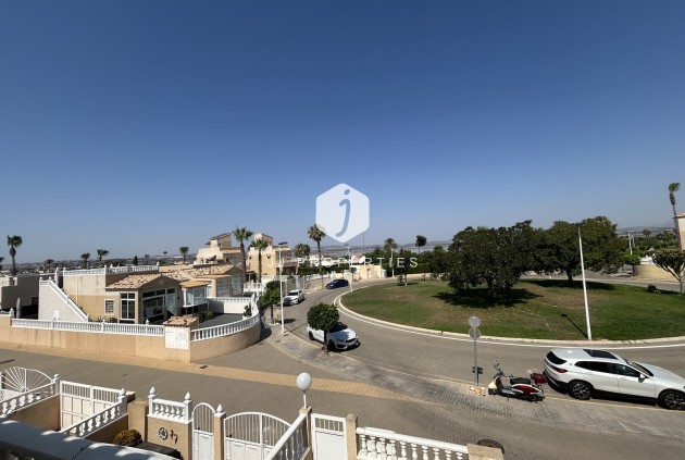 Segunda mano - Chalet -
Torrevieja - Costa Blanca