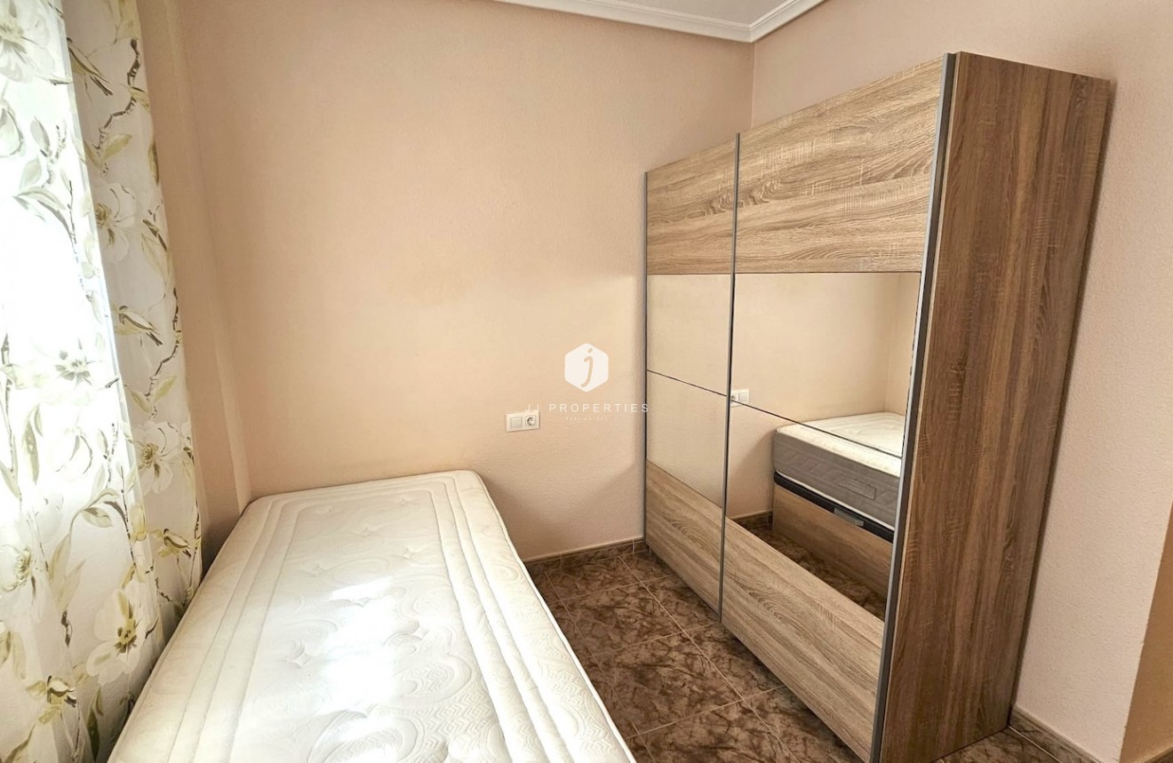 Segunda mano - Apartamento / piso -
Torrevieja - Costa Blanca