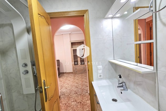 Segunda mano - Apartamento / piso -
Torrevieja - Costa Blanca