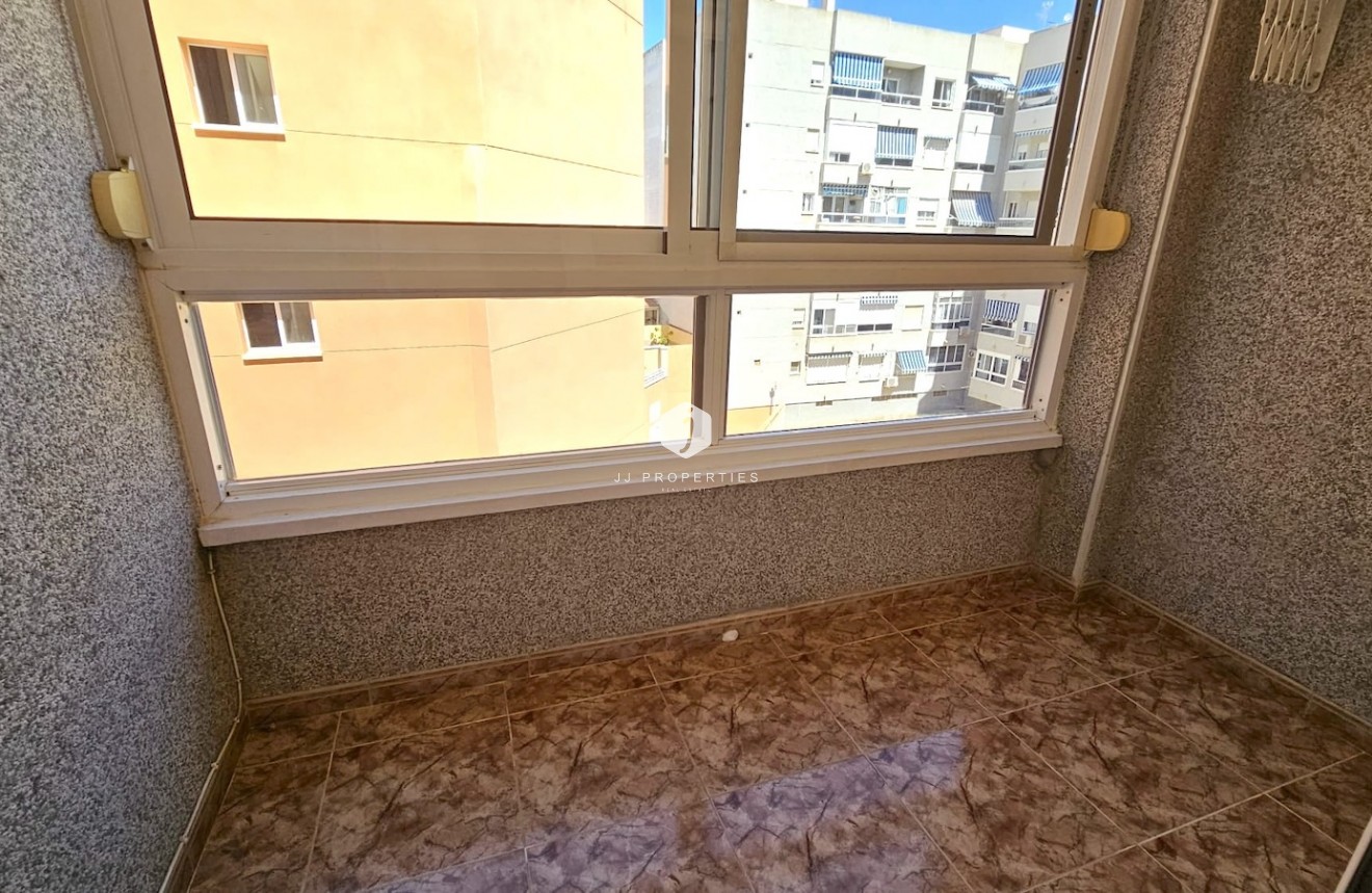 Segunda mano - Apartamento / piso -
Torrevieja - Costa Blanca