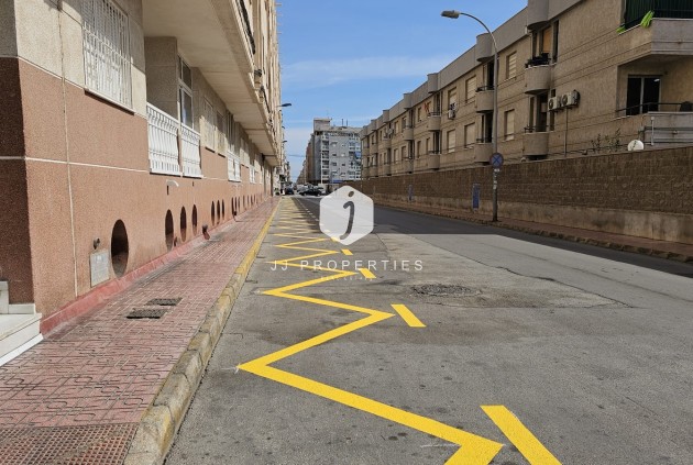 Segunda mano - Apartamento / piso -
Torrevieja - Costa Blanca