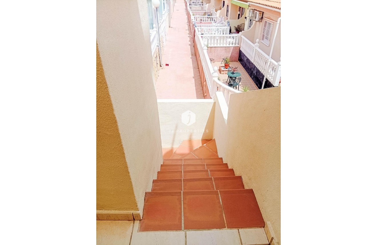 Aus zweiter Hand - Wohnung -
Orihuela Costa - La Florida