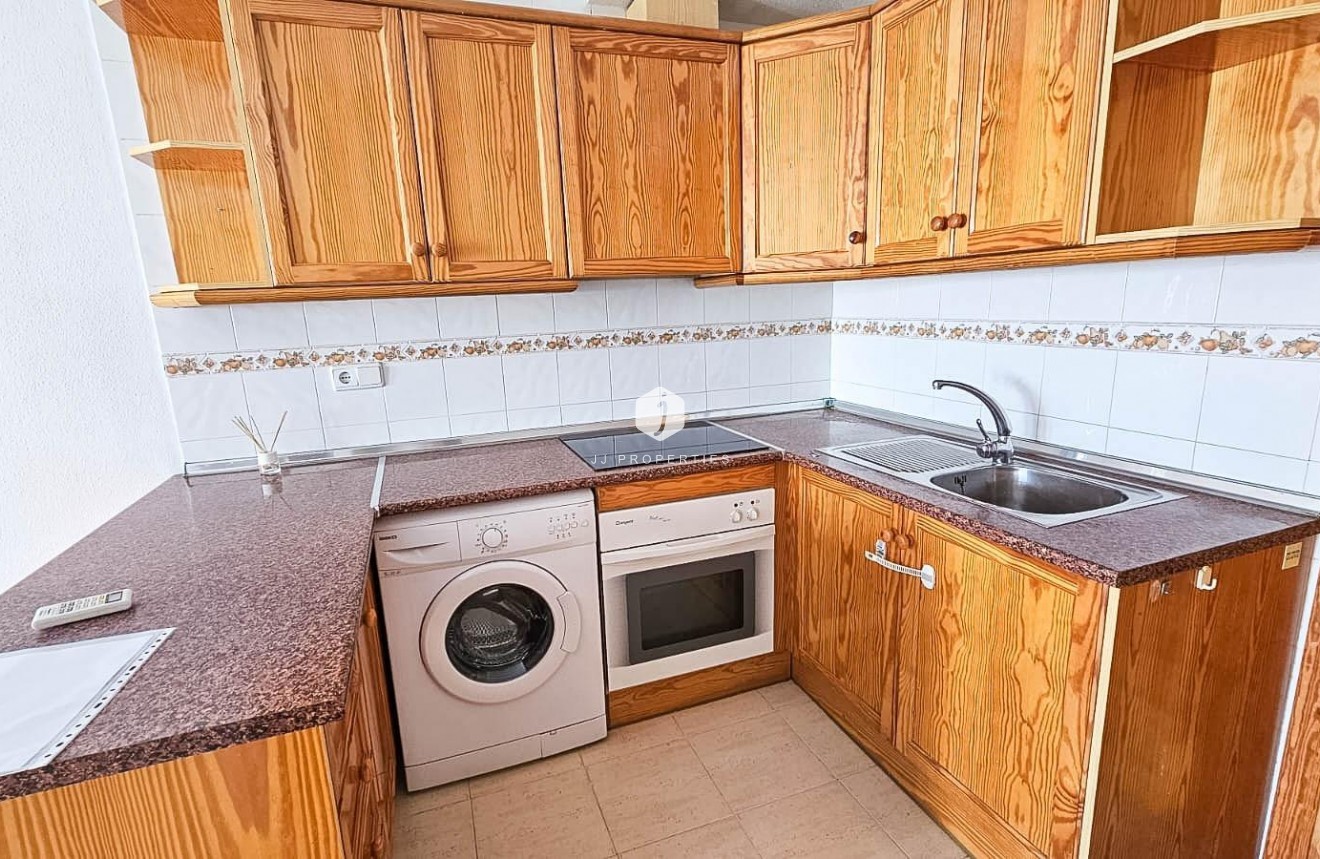 Aus zweiter Hand - Wohnung -
Orihuela Costa - La Florida