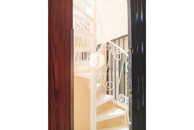 Aus zweiter Hand - Wohnung -
Orihuela Costa - La Florida