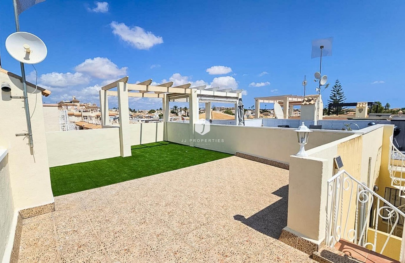 Aus zweiter Hand - Wohnung -
Orihuela Costa - La Florida