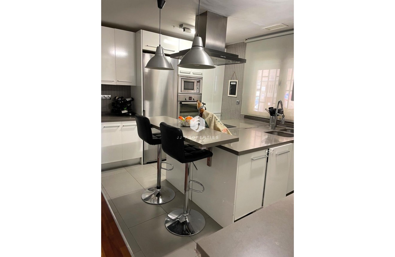 Segunda mano - Duplex -
Torrevieja - Playa del Cura