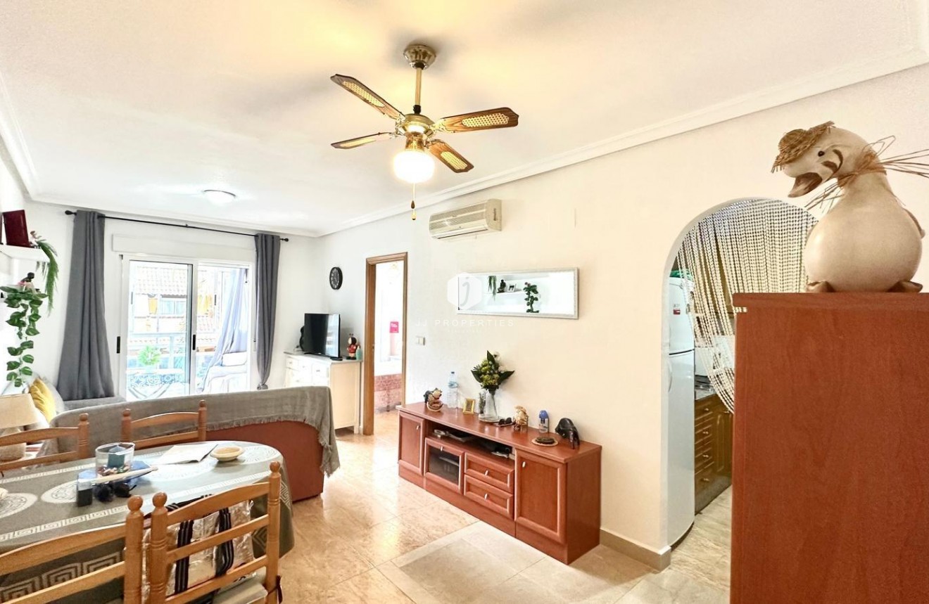 Segunda mano - Apartamento / piso -
Torrevieja - Playa del Cura