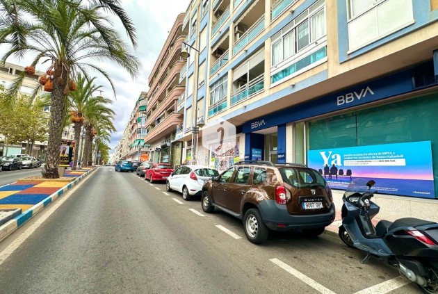 Segunda mano - Apartamento / piso -
Torrevieja - Playa del Cura