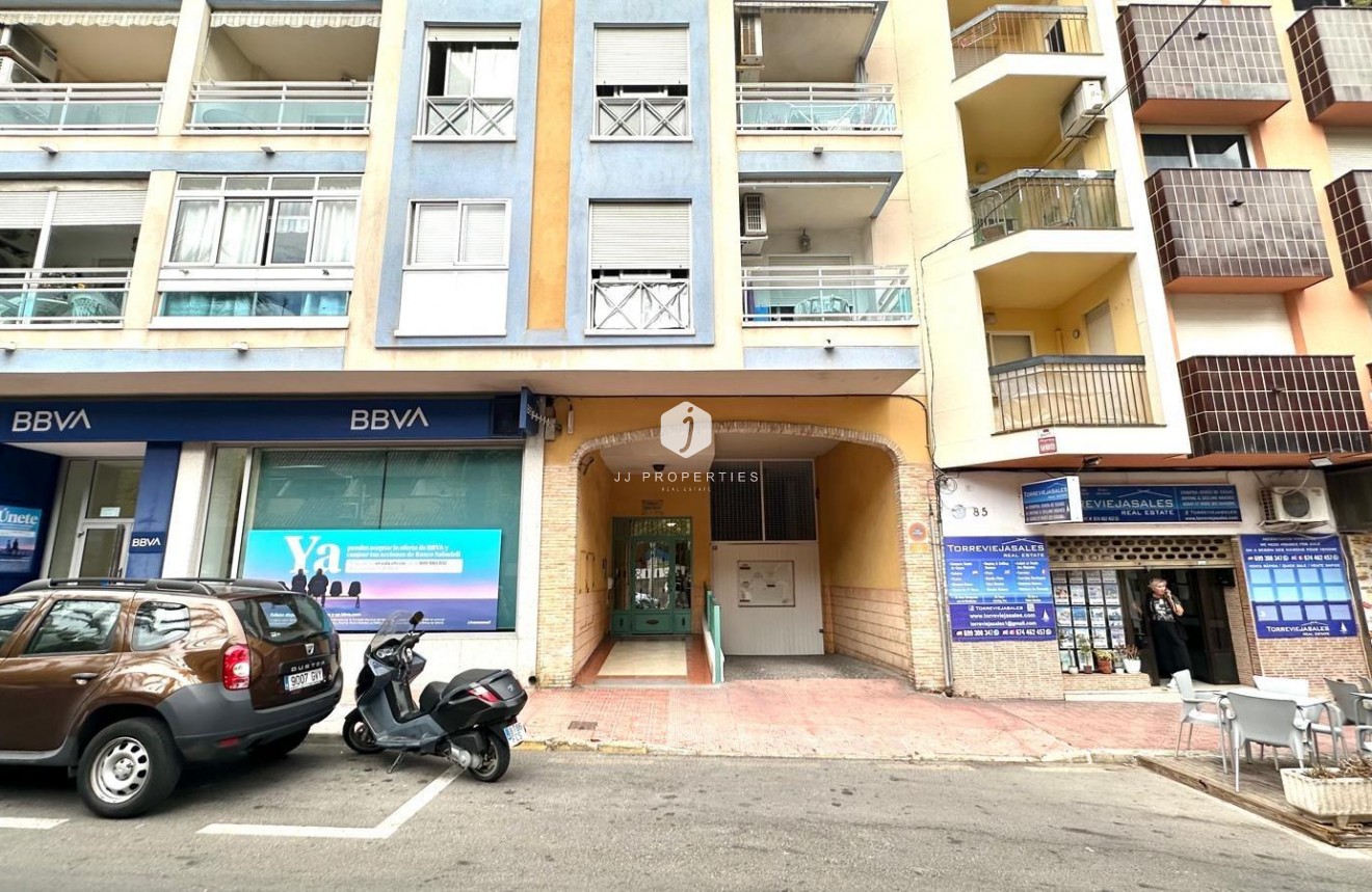 Segunda mano - Apartamento / piso -
Torrevieja - Playa del Cura