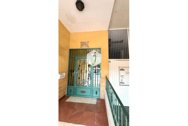 Segunda mano - Apartamento / piso -
Torrevieja - Playa del Cura