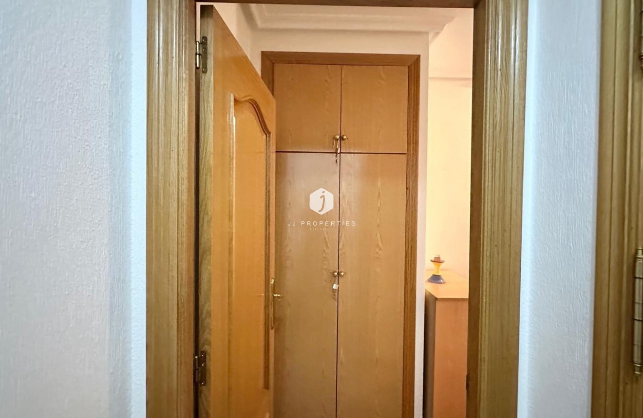 Segunda mano - Apartamento / piso -
Torrevieja - Playa del Cura