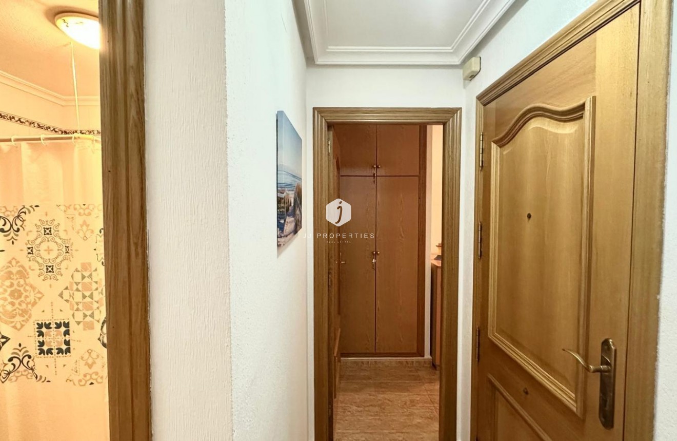 Segunda mano - Apartamento / piso -
Torrevieja - Playa del Cura