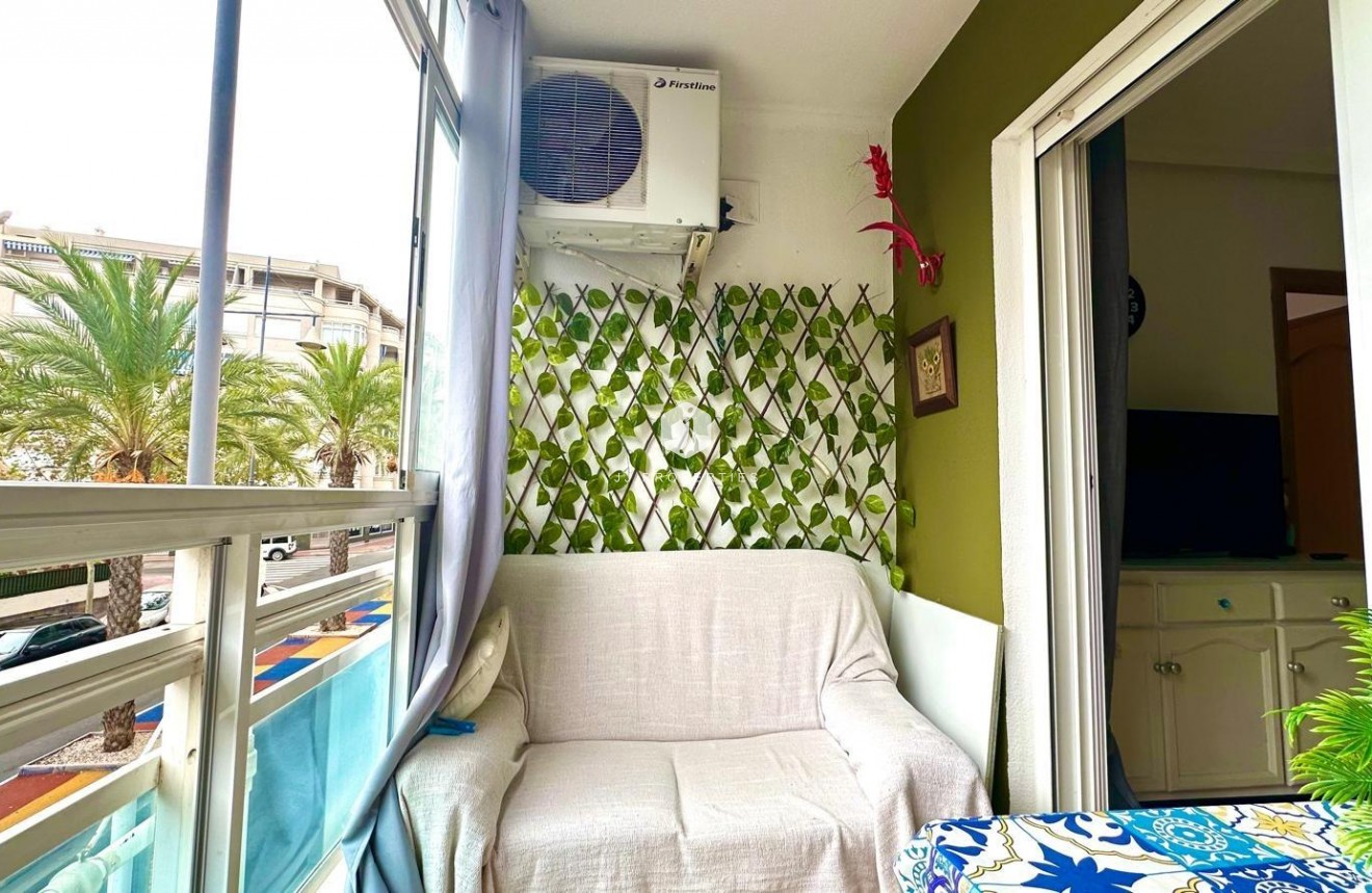 Segunda mano - Apartamento / piso -
Torrevieja - Playa del Cura