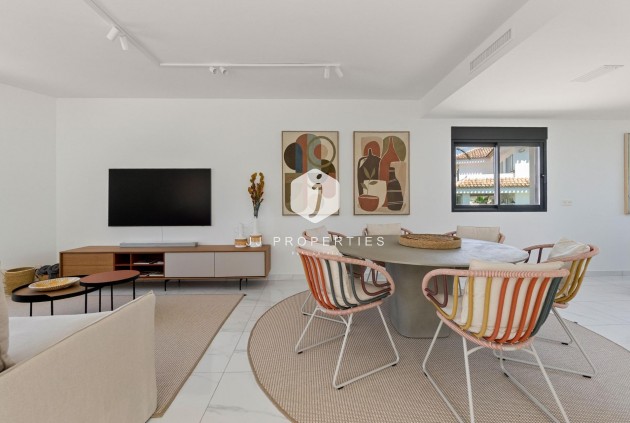 Segunda mano - Villa -
Torrevieja - La veleta