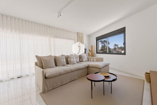 Segunda mano - Villa -
Torrevieja - La veleta