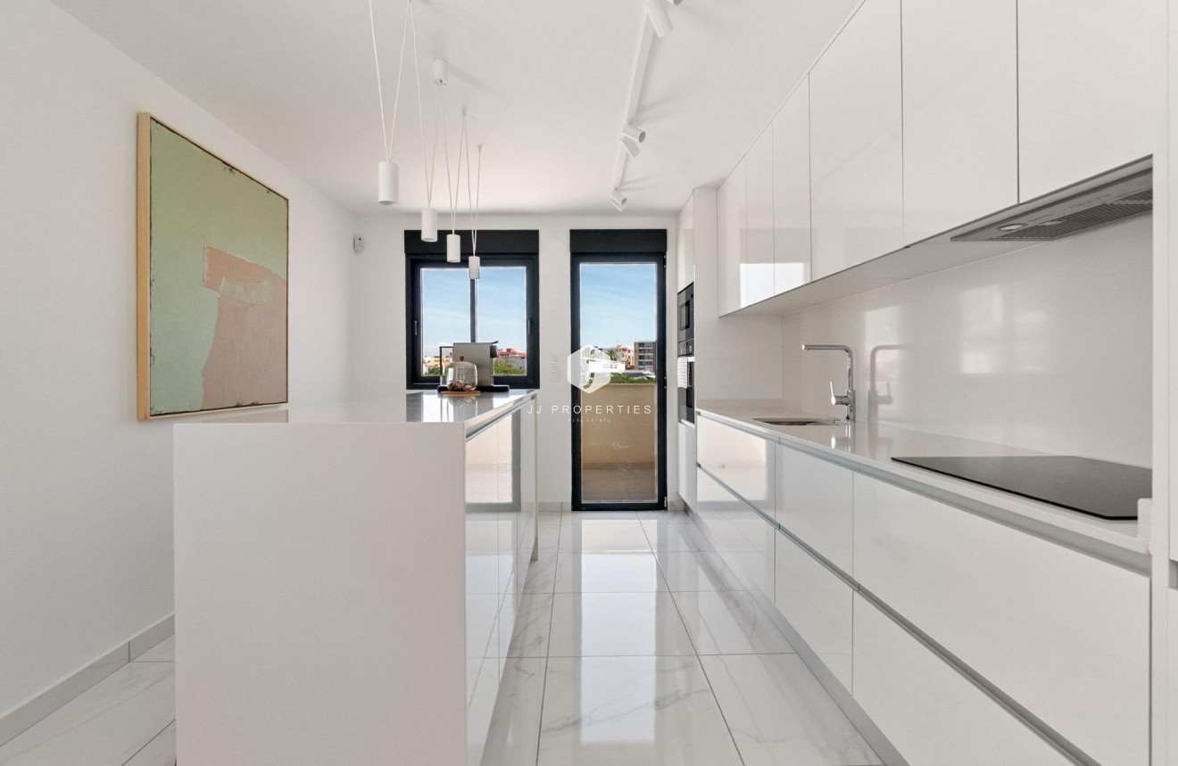 Segunda mano - Villa -
Torrevieja - La veleta