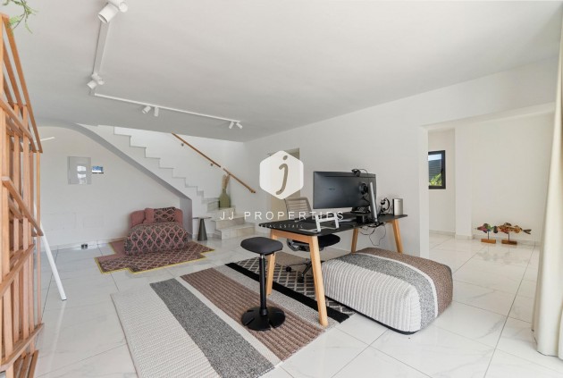 Segunda mano - Villa -
Torrevieja - La veleta