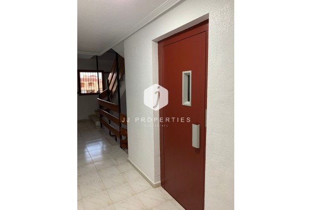 Segunda mano - Apartamento / piso -
Torrevieja - Costa Blanca