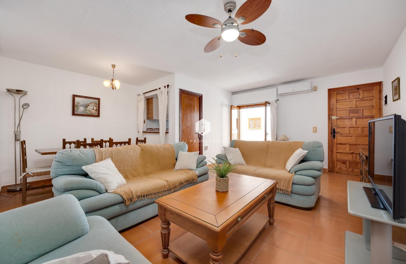 Segunda mano - Apartamento / piso -
Torrevieja - La Mata