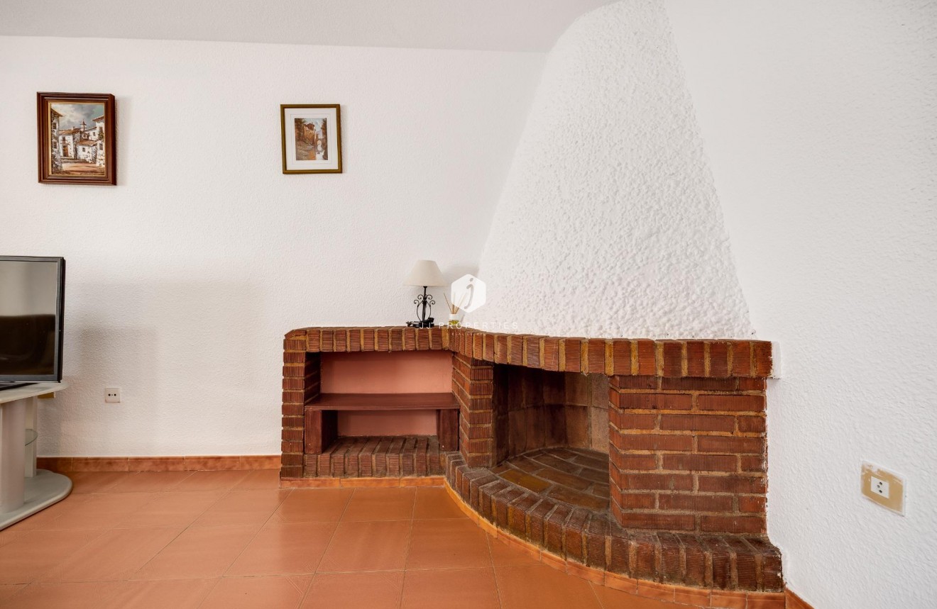 Segunda mano - Apartamento / piso -
Torrevieja - La Mata