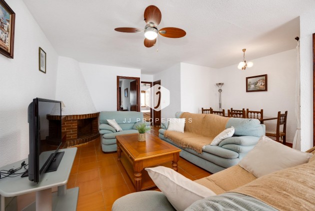 Segunda mano - Apartamento / piso -
Torrevieja - La Mata