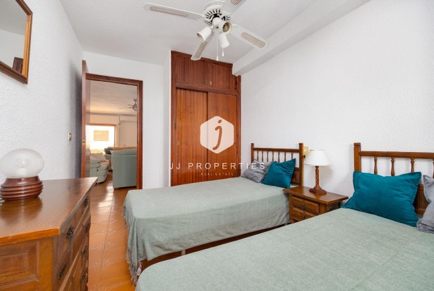 Segunda mano - Apartamento / piso -
Torrevieja - La Mata