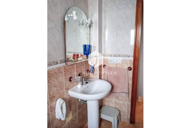 D'occasion - Bungalow -
Torrevieja - Parque Acuático - Sector 25