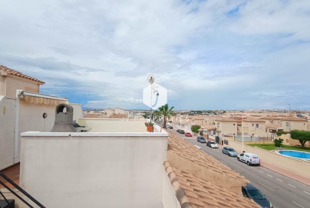 D'occasion - Bungalow -
Torrevieja - Parque Acuático - Sector 25