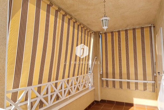 D'occasion - Bungalow -
Torrevieja - Parque Acuático - Sector 25