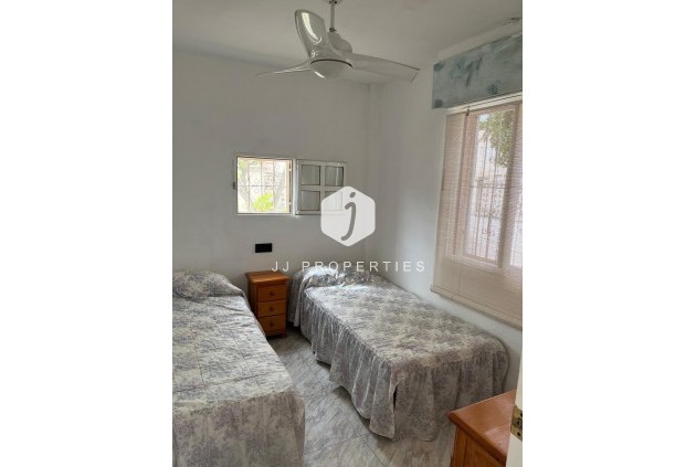 Segunda mano - Chalet -
Torrevieja - Doña ines