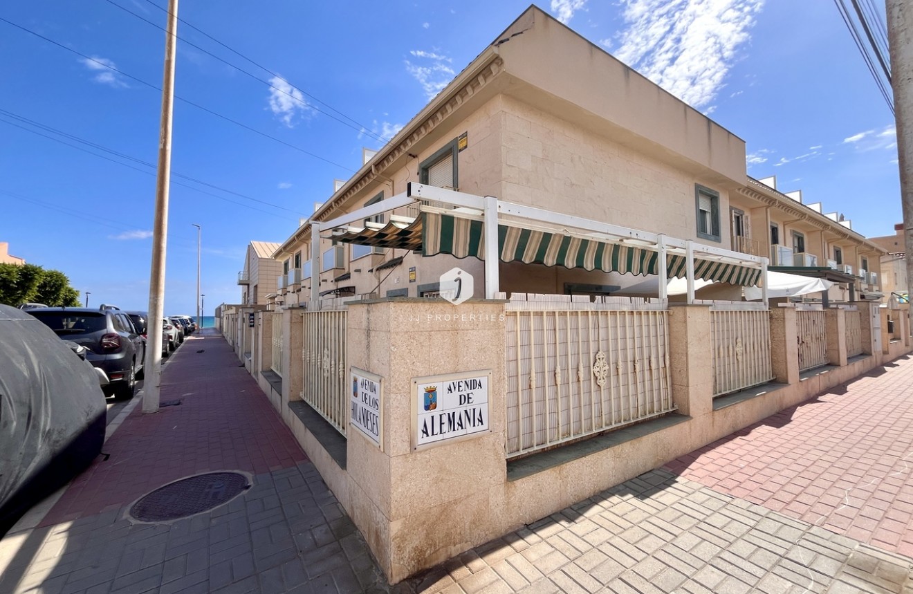 Segunda mano - Chalet -
La Mata - Costa Blanca