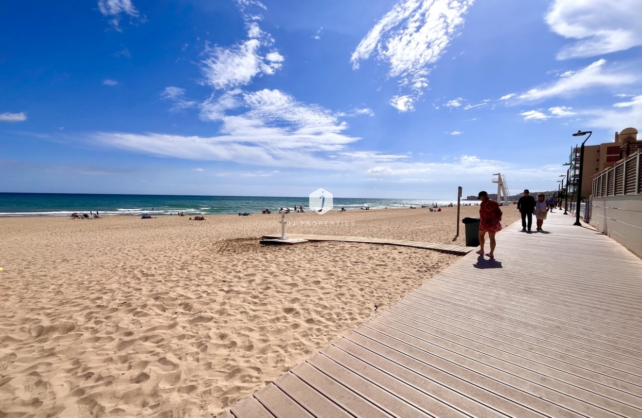 Segunda mano - Chalet -
La Mata - Costa Blanca