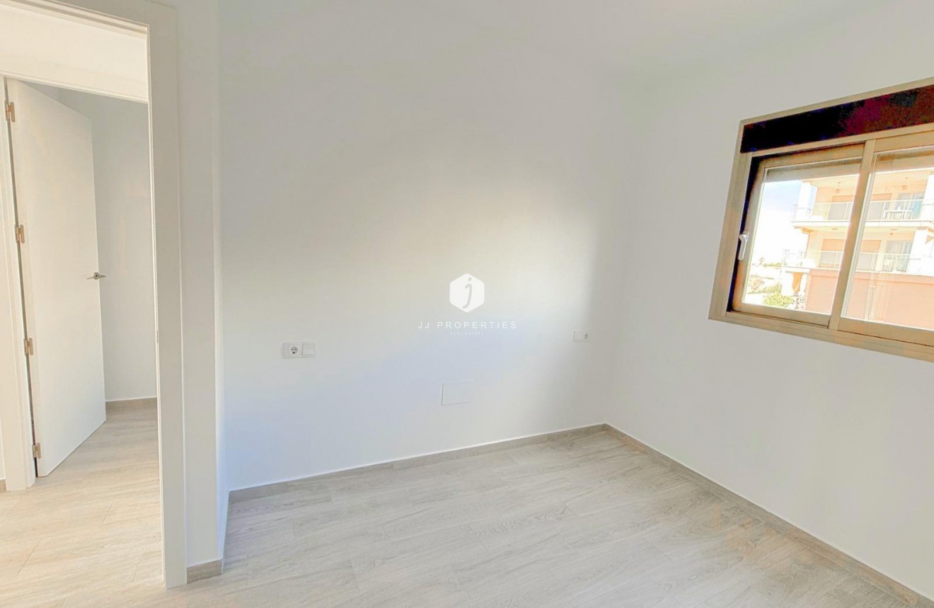 Aus zweiter Hand - Wohnung -
Orihuela Costa - La Zenia