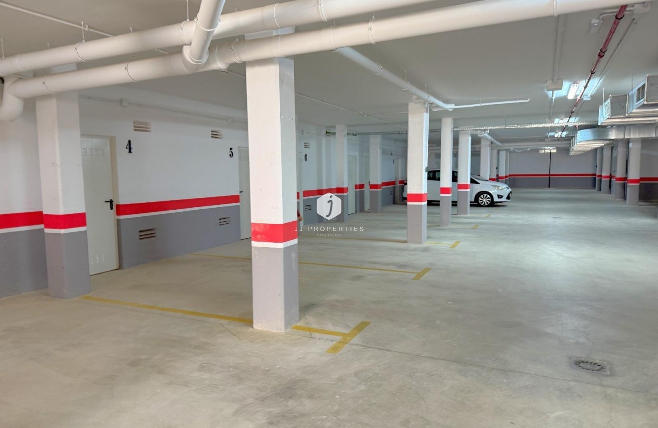 Aus zweiter Hand - Wohnung -
Orihuela Costa - La Zenia