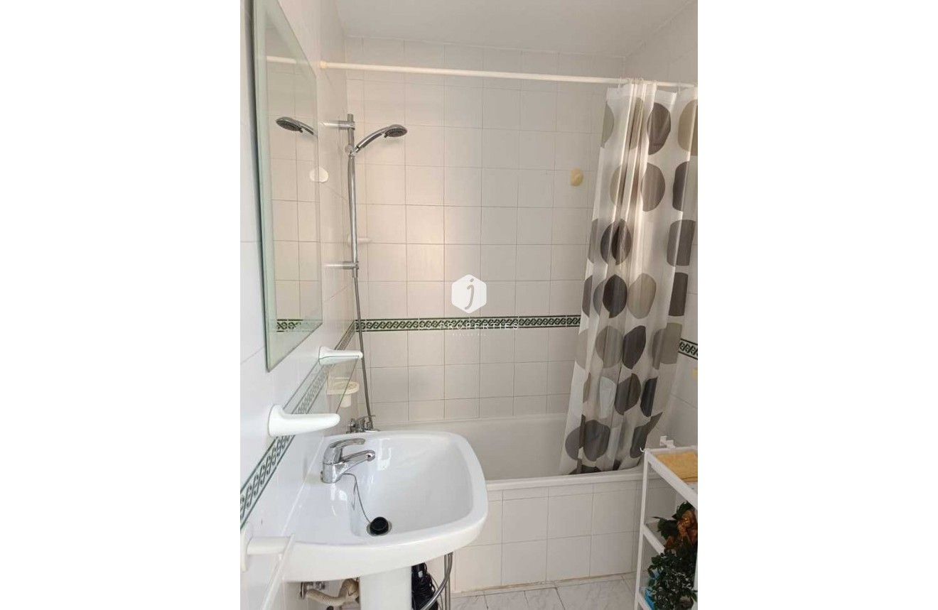 Tweedehands - Penthouse -
Torrevieja - Auguas Neuvas