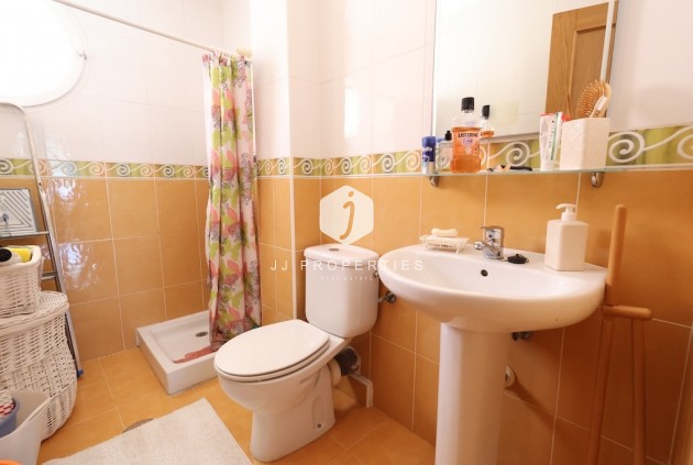 Segunda mano - Apartamento / piso -
Campoamor - Costa Blanca