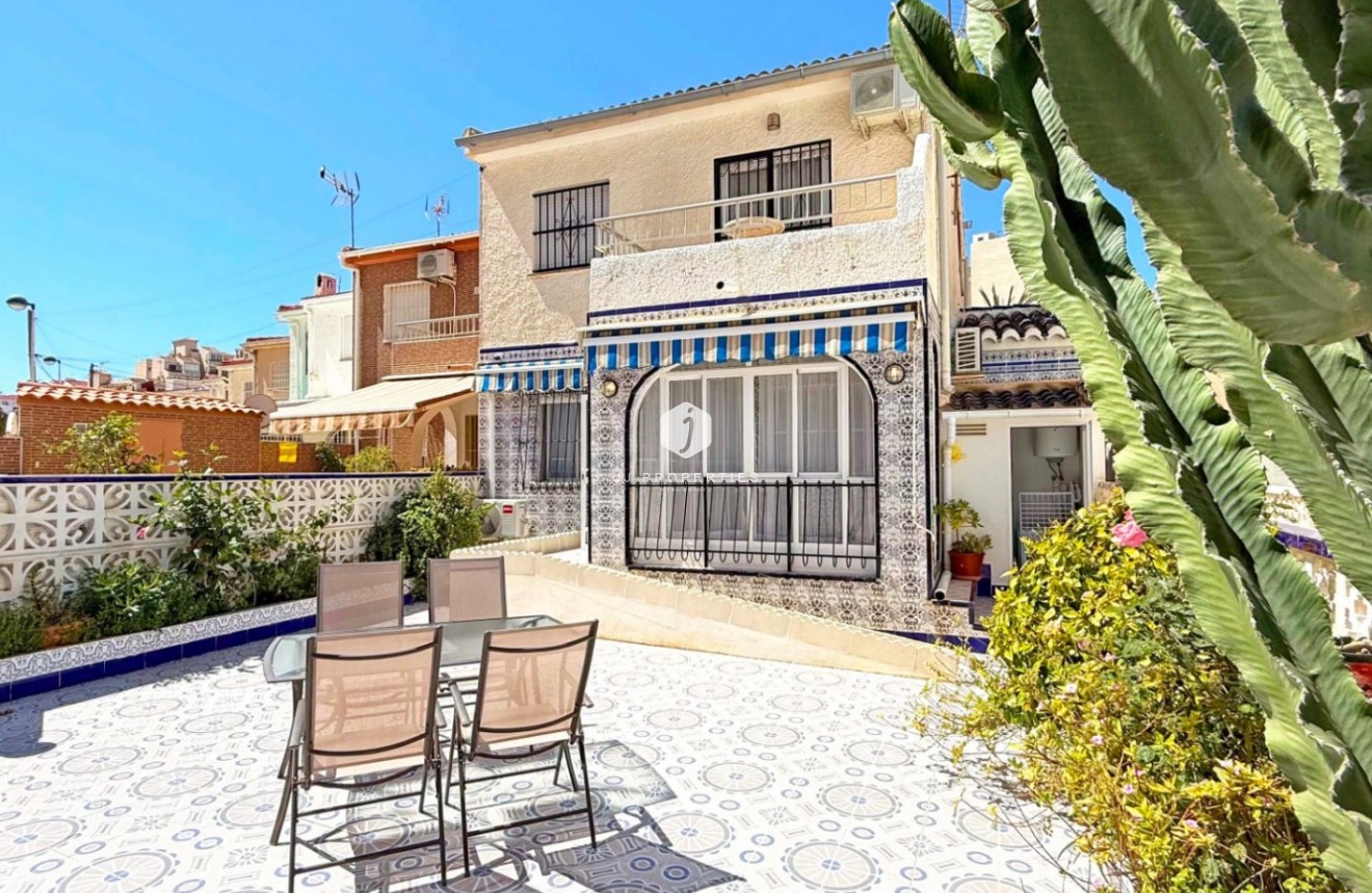 Segunda mano - Apartamento / piso -
Torrevieja - Costa Blanca
