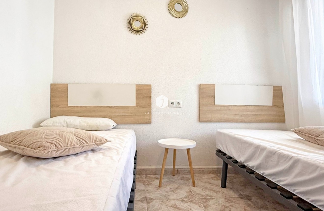 Segunda mano - Apartamento / piso -
Torrevieja - Costa Blanca